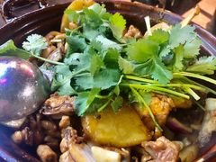 -胡须佬鸡煲四季火锅(海雅缤纷城店)