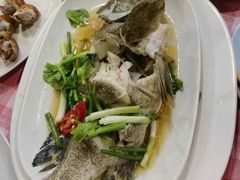 -拉威海鲜市场