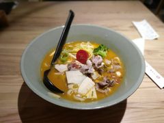 茄汁黑猪片儿川-陳八两面家(滨江天街店)