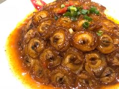 莲蓬扣肉-石头咕(葵蓬店)