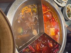 -廖掌柜·重庆鲜货火锅(上海首店)