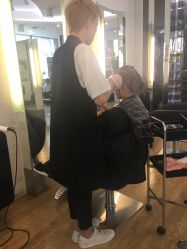 -意廊 Hair Salon