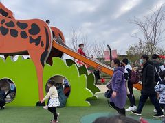 -季高兔窝窝亲子园(上海薰衣草公园店)