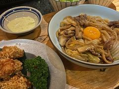 -埋位小酒馆(东城店)
