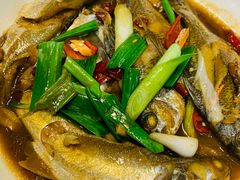 -鑫悦楼煎蟹·16年海鲜大排档