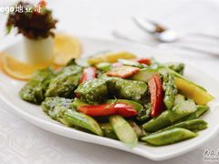 Sauteed&nbsp;chicken&nbsp;brea-喜来登由由大酒店九州膳坊中餐厅