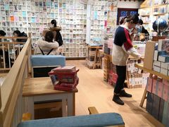 -猫的天空之城概念书店(苏州平江店)