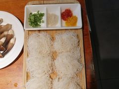 -黑鸡小馆(金源店)