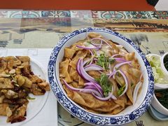 -壹阁胡羊焖饼(特色小吃街店)