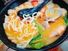 海鲜牛蛙面-台州老六海鲜面馆(上南总店)
