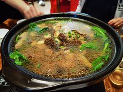 羊肚菌土鸡煲-乡土特色.冷锅鱼.牦牛肉汤锅