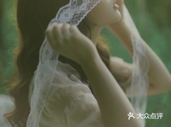 仙气飘飘的少女，宛如在逃森林精灵