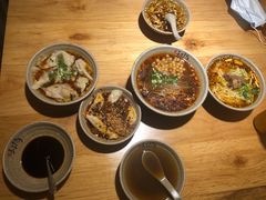 -默记孙抄手(园艺山店)