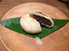 玫瑰花饼-云海肴·汽锅鸡·云南代表菜(天山百盛优客店)