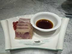 一品水晶肴肉-聚丰园•湖鲜餐厅(阿红私房菜梅石路店)