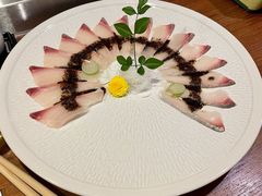 黑松露配章红鱼刺身-岚山日本料理(珠江新城店)