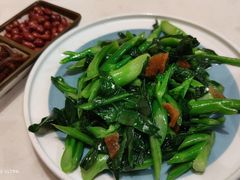 大地鱼炒芥兰-火齐潮汕砂锅粥(五道口店)