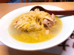 大骨头炖酸菜-关东小磨东北菜(上海长风大悦城店)