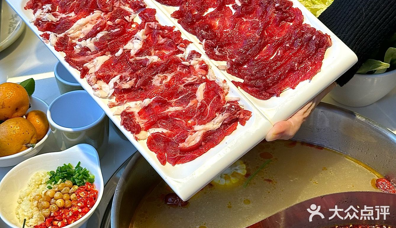 柳州步步高 | 潮汕现切牛肉火锅