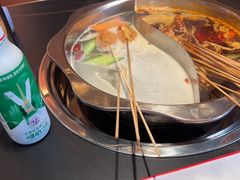 -牛串门串串香(东直门簋街总店)