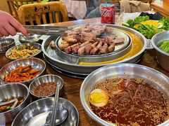 -姜虎东白丁韩国烤肉(吉利大厦店)