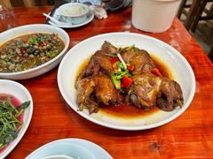 -芦茨金富饭庄·25年老字号·专做稻草鸡