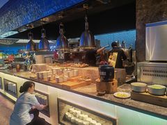 -曼格活海鲜·牛排自助(光明蓝鲸店)