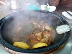 -屯老二农家铁锅炖·行业领军者(梅江店)