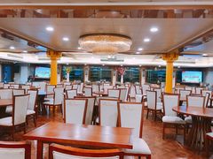 大堂-新龙船黄浦江餐饮游船官方自营店