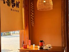 -吃香喝辣·地道衡东菜(南岳大庙店)