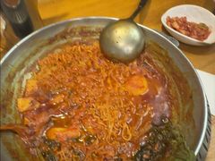 -喇喇排骨火锅·传统韩式脊骨汤(望京西园总店)