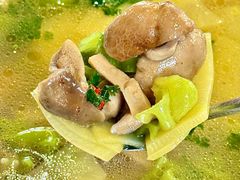 -怡得饭庄·30年老店·宋大妈昆明菜