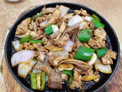 铁板猪杂-正宗鸡饭粤香酒家(朱村店)