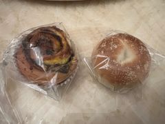 -沁屋面包店(人民东路店)