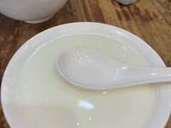 驰名双皮奶-沙湾姜埋奶(兴新包店)
