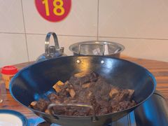 -鑫驼峰牛排火锅(普陀路店)