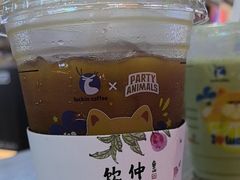 -瑞幸咖啡(凤凰海负一楼美食街店)