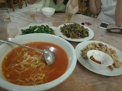 -黔蘑菇四季餐厅(观山湖店)