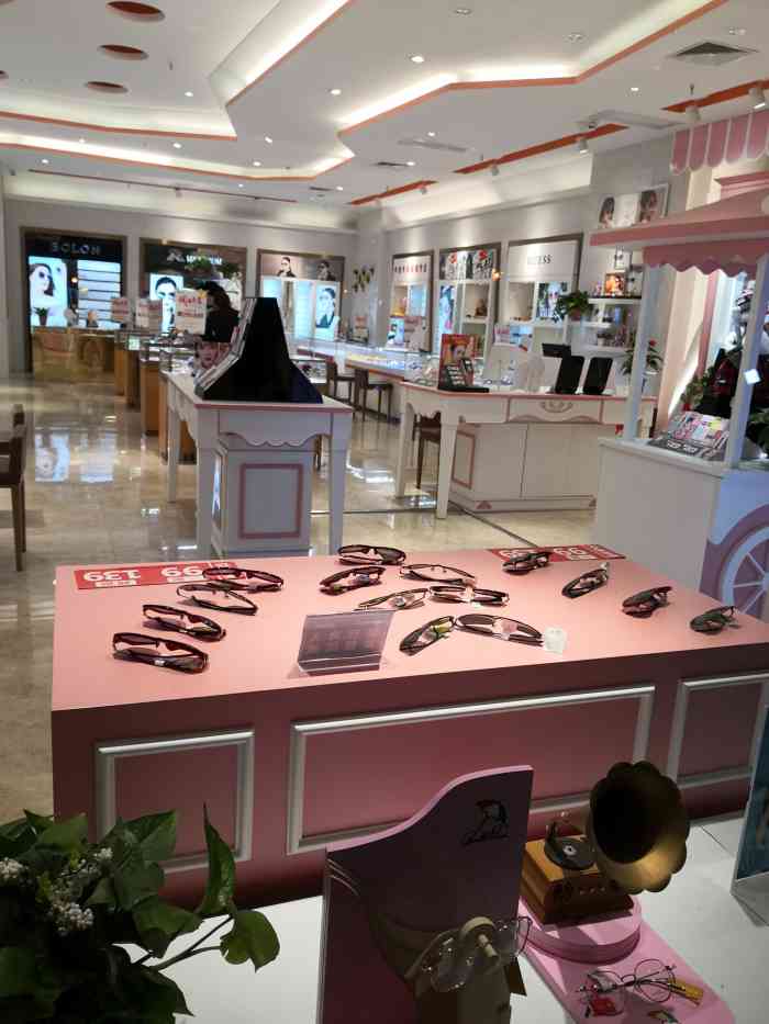 波涛眼镜(小寨总店)-"#带队点评pk赛# 57波涛眼镜,在西安.