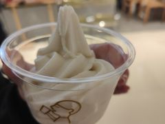 -喜茶(北京华贸购物中心店)