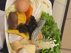 -呷哺呷哺(世贸.工三店)