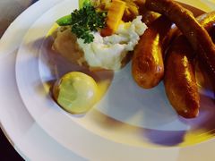-LENBACH兰巴赫西餐啤酒坊(大连东港店)