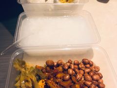 -铂逸梦秦酒店(横店梦幻谷店)