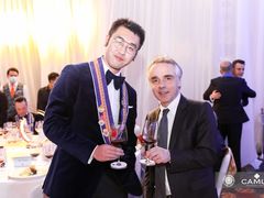 -上海明天广场JW万豪酒店