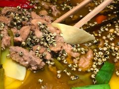 -有红鸡毛店·川菜(建设路店)