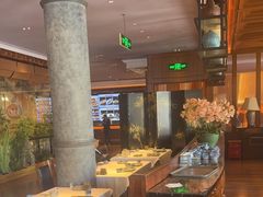 -八府香鸭·啫啫煲(华山路店)