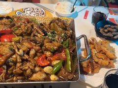 -蛙舍·炭烧牛蛙(东百中心店)
