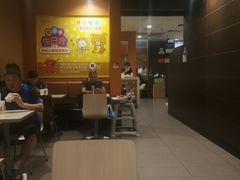 大堂-麦当劳(沙河店)