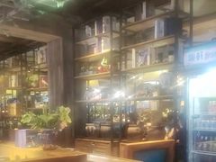 -领鲜活海鲜榴莲自助火锅(东门店)