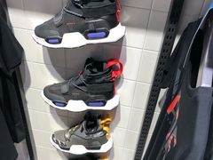 -李宁(大宁国际旗舰店)